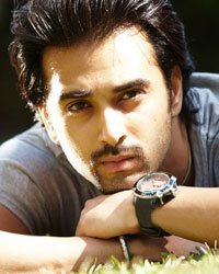 Pulkit Samrat